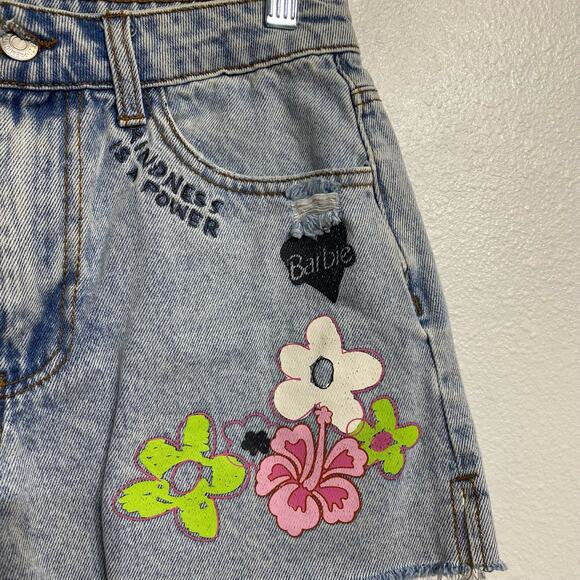 Barbie x Forever 21 Denim Flower Cut Off Jean Shorts Sz 26 - Picture 5 of 16